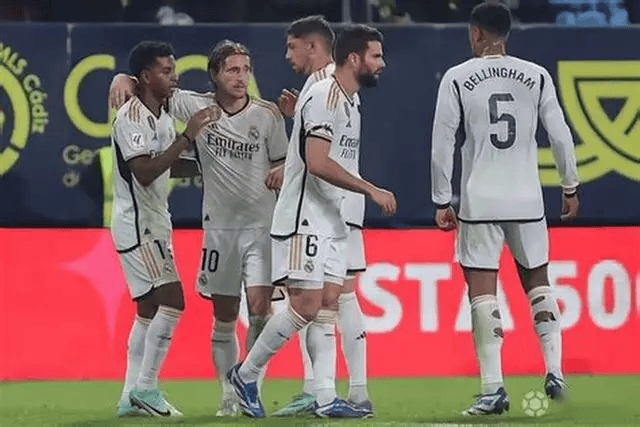 周六025 意甲：尤文图斯VS比萨 欧冠区主场抢分，垫底弱旅难破僵局